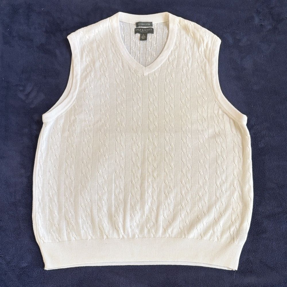 Mens Lyle & Scott Scotland White Cable Knit V-Neck Sweater Vest Size L